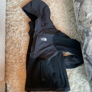 The NorthFace black fleece hoodie